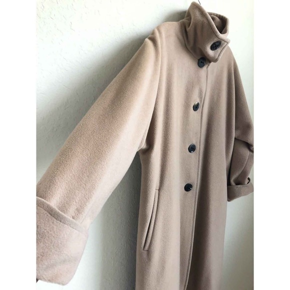 Max Mara Women’s Long Button Coat Side Slits Sz 2 - Picture 5 of 8